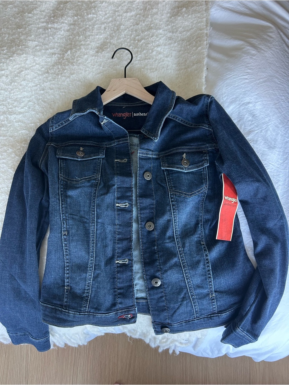 Wrangler Women’s Dark Blue Denim Jacket